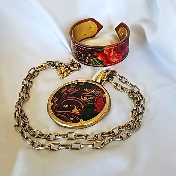 Patricia Nash Gold Floral  Necklace and Leather Cuff Bracelet  Set - Picture 1 of 7